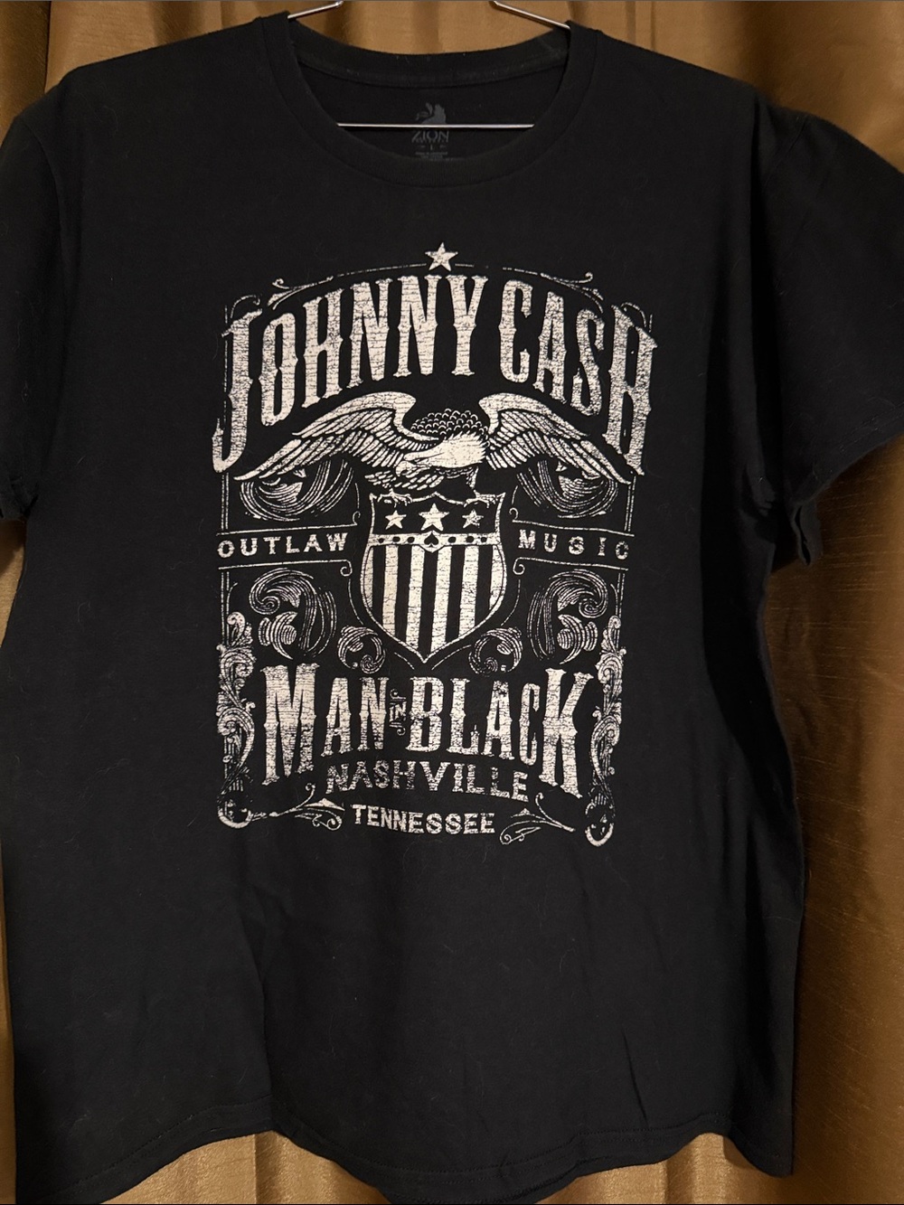 Johnny Cash 'Man in Black' Graphic Tee - Black